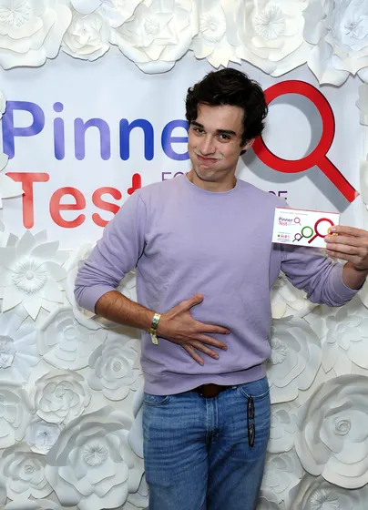 Joey Bragg with Pinnertest